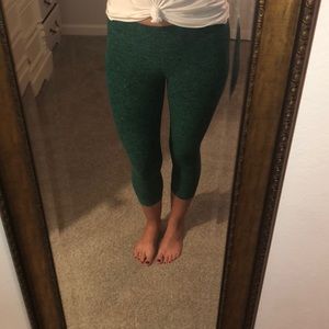 Beyond yoga space dye green crops- SO SOFT!